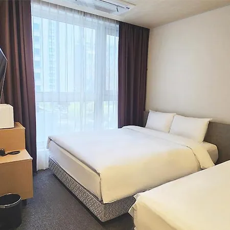 Grand City Hotel Changwon Exterior foto